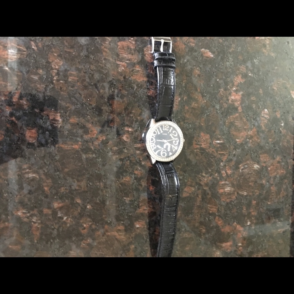 Watch - Picture 4 of 8